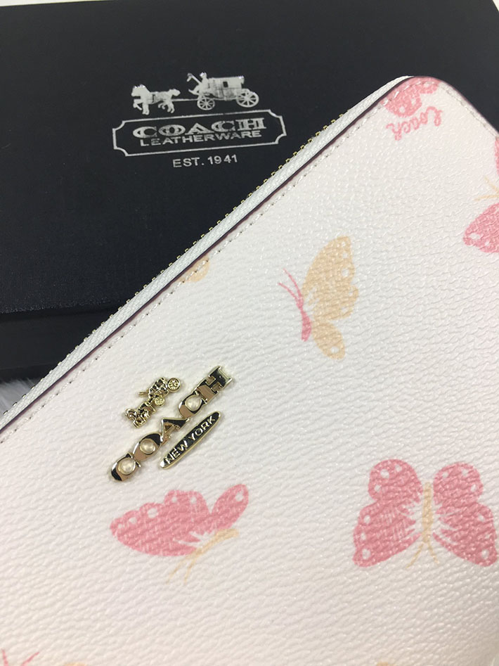 最高級 コーチ財布コピー レディース 財布 ラウンドジップ長財布 F69673 GD/HA ゴールド×チョーク ゴールド金具 コーチ 長財布 レディース 人気 - 画像 (4)