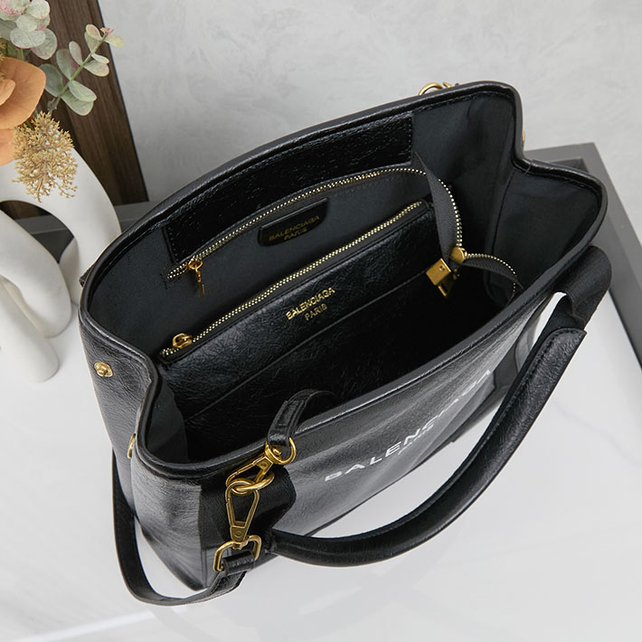 バレンシアガNAVY SMALL CABAS ネイビー スモール カバス ハンドバッグ 3399332HH3N1000 ブラック ゴールド金具 バレンシアガ トートバッグ キャンバス - 画像 (2)