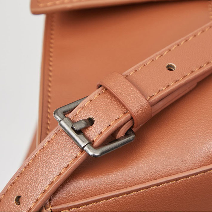 最高級 バレンシアガバッグコピー HOURGLASS スモール バッグ 5935461QJ4M2630 キャメル シルバー金具 バレンシアガ風 バッグ 本革 - 画像 (4)