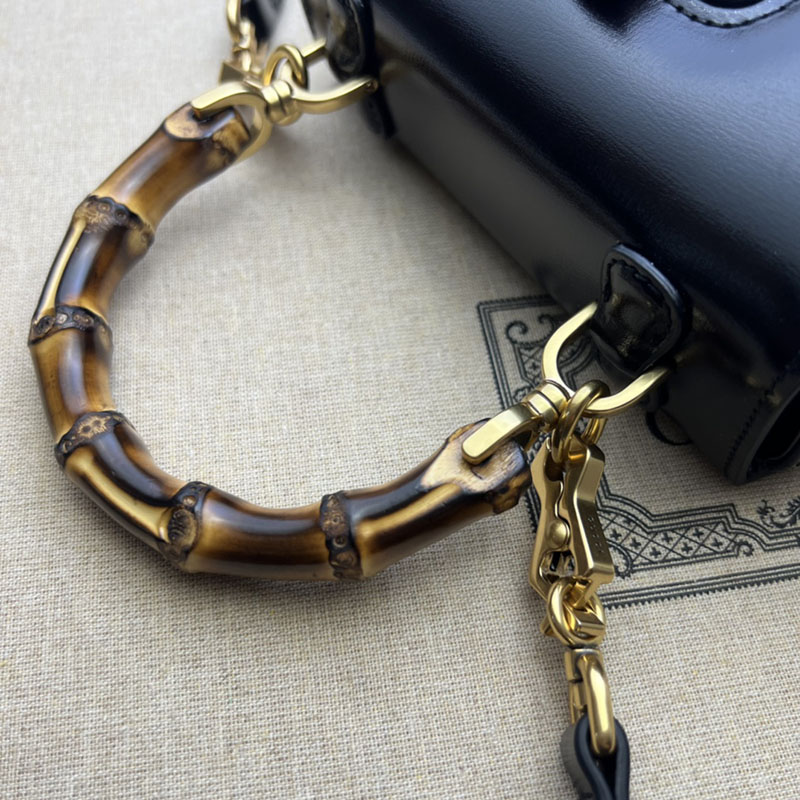 グッチ バッグ 未使用品 GUCCI バンブー 1947 ミニ トップハンドルバッグ 686864 10ODP 1060 ブラック ハイ ブランド 一覧 - 画像 (5)