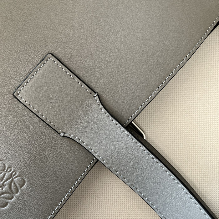 ロエベ 通勤バッグ レディース LOEWE バックル-ホリゾンタル-トート B692K99X02-7240 アスファルトグレー クラシックカーフ シルバー金具 - 画像 (3)