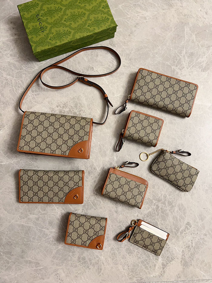 グッチ GGエンブレム ミニ ウォレット 820692 FAD6L 9758 ベージュ&ダークブラウン gucci ミニ財布 人気 - 画像 (2)