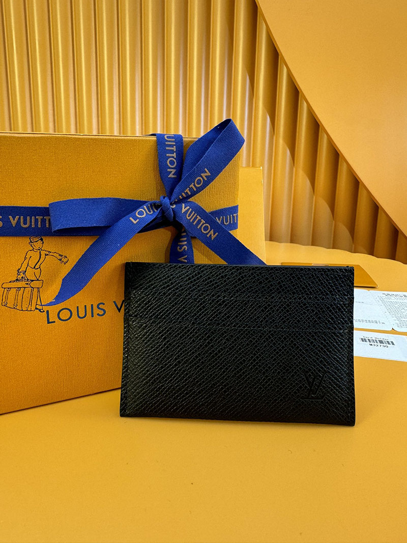 lv カードケース 薄型 人気
