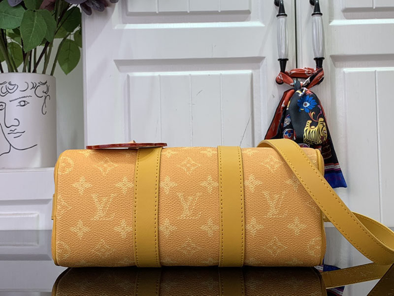 ルイヴィトン キーポル・バンドリエール 25 イエロー M13166 モノグラム ゴールド金具 キーポル25 使い勝手 - 画像 (7)
