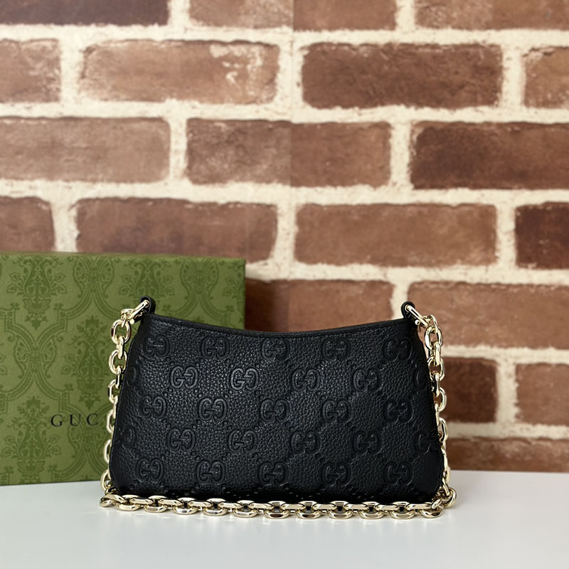 グッチ バッグ 人気 GUCCI GGエンブレム スーパーミニバッグ 815278 AAEEM 1000 ブラック ショルダーポーチ レディース 人気 - 画像 (5)