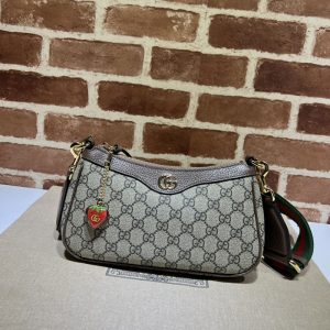 グッチ ショルダーバッグ 小さめ