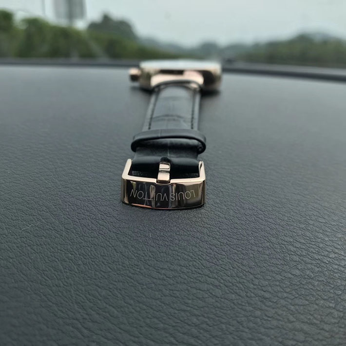 最高級ルイヴィトンスーパーコピー ルイヴィトン時計コピー タンブール ムーン GMT Q8E30 モノグラム PG メンズ - 画像 (4)