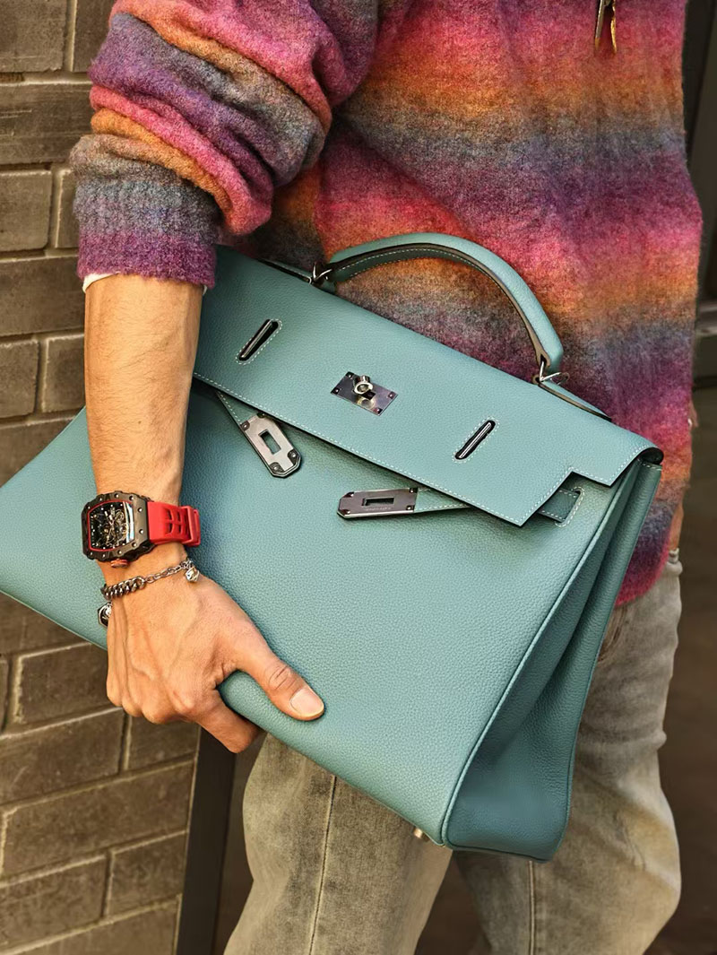 エルメス メンズバッグ 人気 HERMES ケリー 42cm 内縫い ブルージーン トゴ シルバー金具 2519456 - 画像 (9)