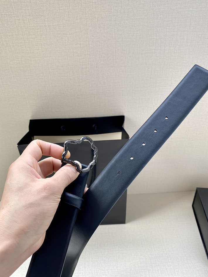 最高級ヴェルサーチェスーパーコピー ヴェルサーチェベルトコピー ネイビー 40MM ブラック金具 2518817 ヴェルサーチ ベルト アウトレット - 画像 (2)
