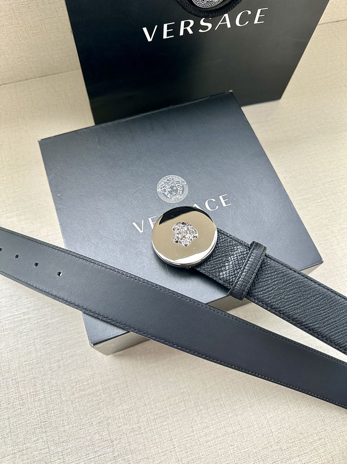 最高級ヴェルサーチェスーパーコピー ヴェルサーチェベルトコピー ブラック 40MM シルバー金具 2518824 ヴェルサーチ 店舗 東京 - 画像 (9)