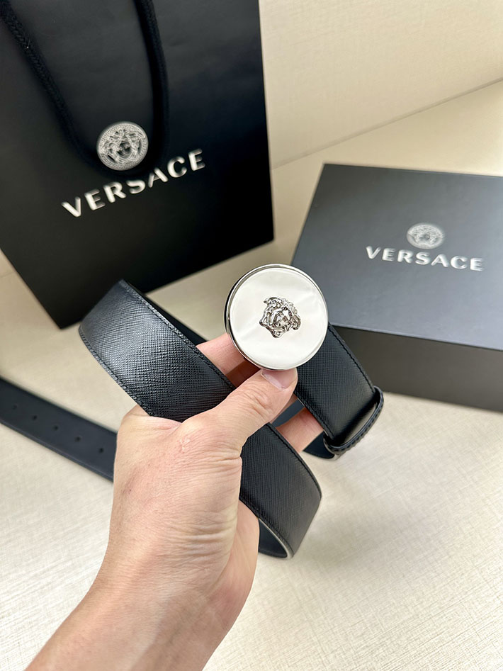 最高級ヴェルサーチェスーパーコピー ヴェルサーチェベルトコピー ブラック 40MM ゴールド金具 2518825 ヴェルサーチ 店舗 東京 - 画像 (2)