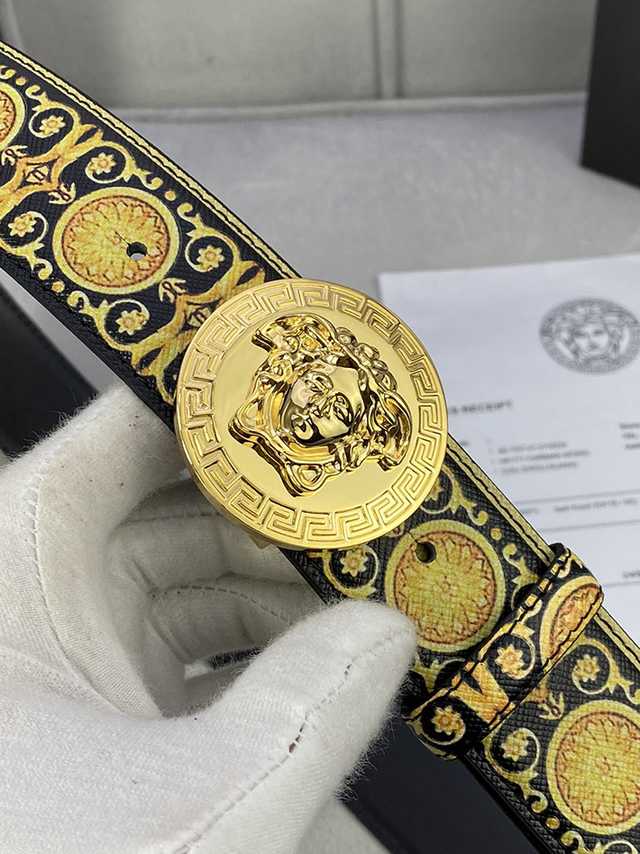 最高級ヴェルサーチェスーパーコピー ヴェルサーチェベルトコピー ブラック 40MM ゴールド金具 2518831 ベルト メンズ おしゃれ 私服 - 画像 (9)