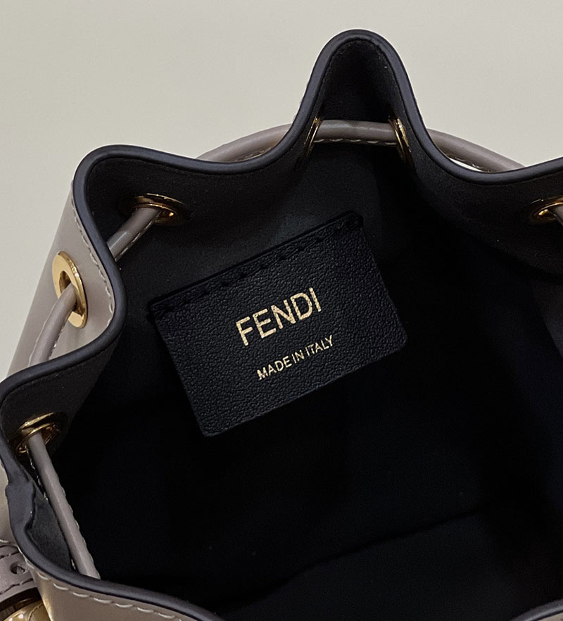 フェンディ 人気バッグ FENDI MINI MON TRESOR ミニ モン トレゾール スモール レザー ロゴ 巾着 鞄 グレージュ 8SB010AC9LF0E65 - 画像 (3)