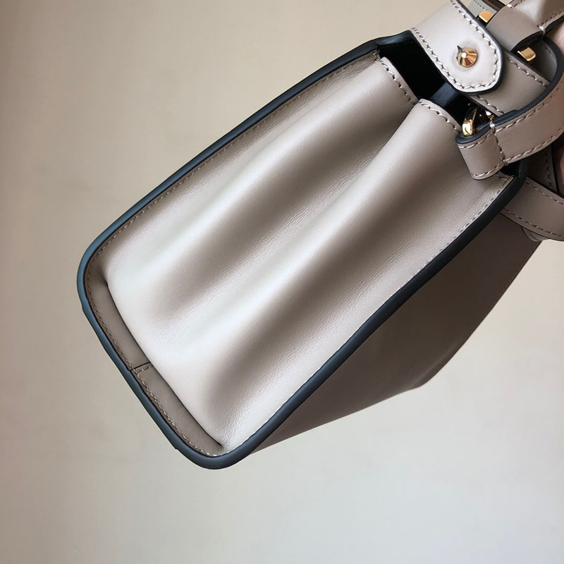 フェンディ 人気バッグ FENDI ピーカブー ISeeU スモール ダブグレー カーフレザー バッグ 8BN327AFKZF11CA - 画像 (7)
