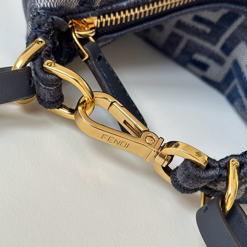 フェンディ 人気バッグ FENDI フェンディグラフィ ショルダーバッグ S 2520057 フェンディグラフィ ミディアム - 画像 (6)
