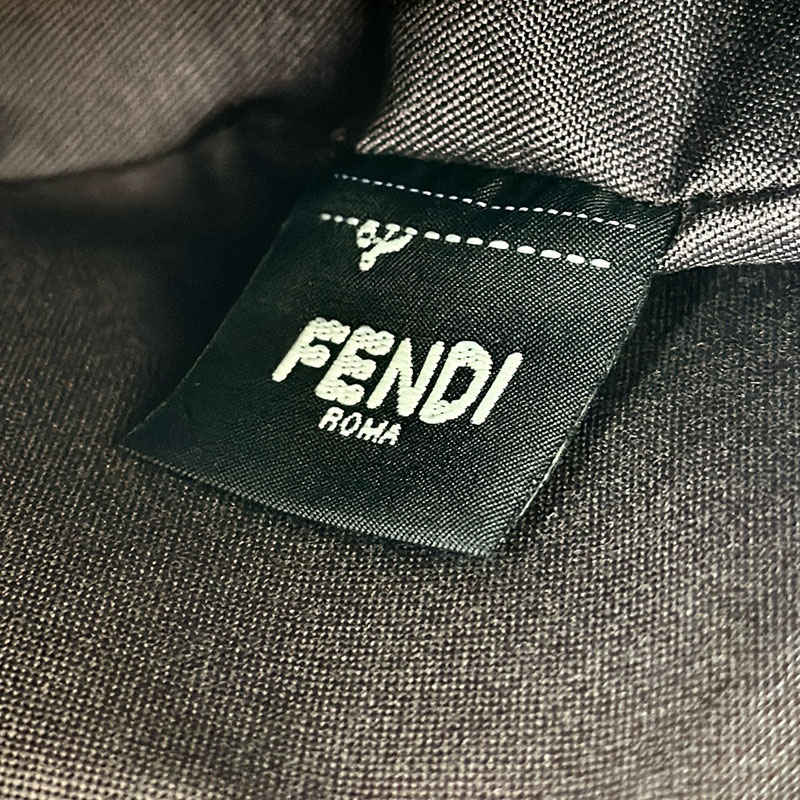 フェンディ 人気バッグ FENDI フェンディグラフィ ショルダーバッグ S 2520057 フェンディグラフィ ミディアム - 画像 (3)