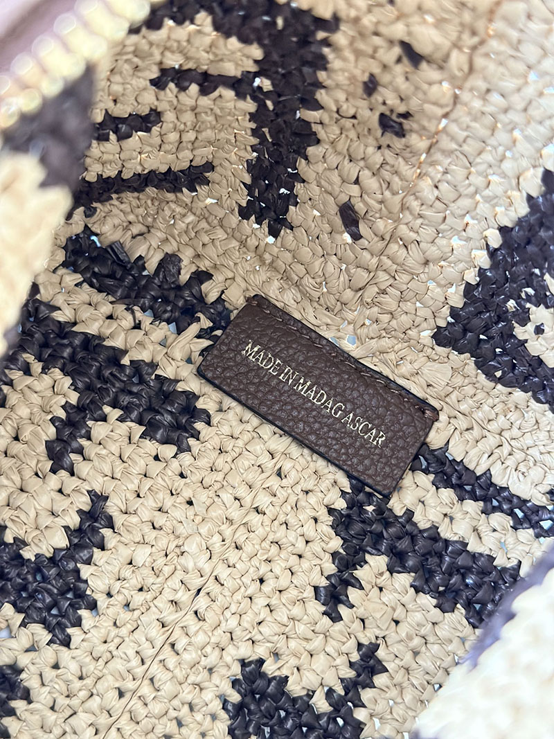 フェンディ 人気バッグ FENDI ロール ミニ ブラウンFFラフィア クロシェミニバッグ 8BS096AS3BF1PII - 画像 (5)