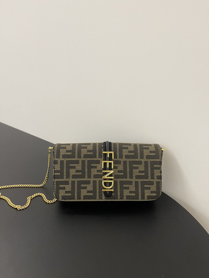 フェンディ 人気バッグ FENDI グラフィ 財布ショルダー ブラウンFFファブリック 財布 8BS076AD23F1BA1 - 画像 (9)