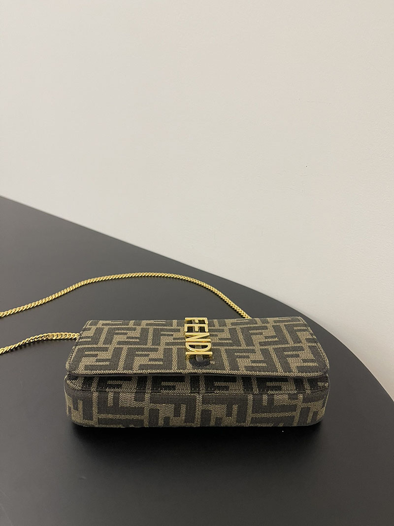 フェンディ 人気バッグ FENDI グラフィ 財布ショルダー ブラウンFFファブリック 財布 8BS076AD23F1BA1 - 画像 (3)