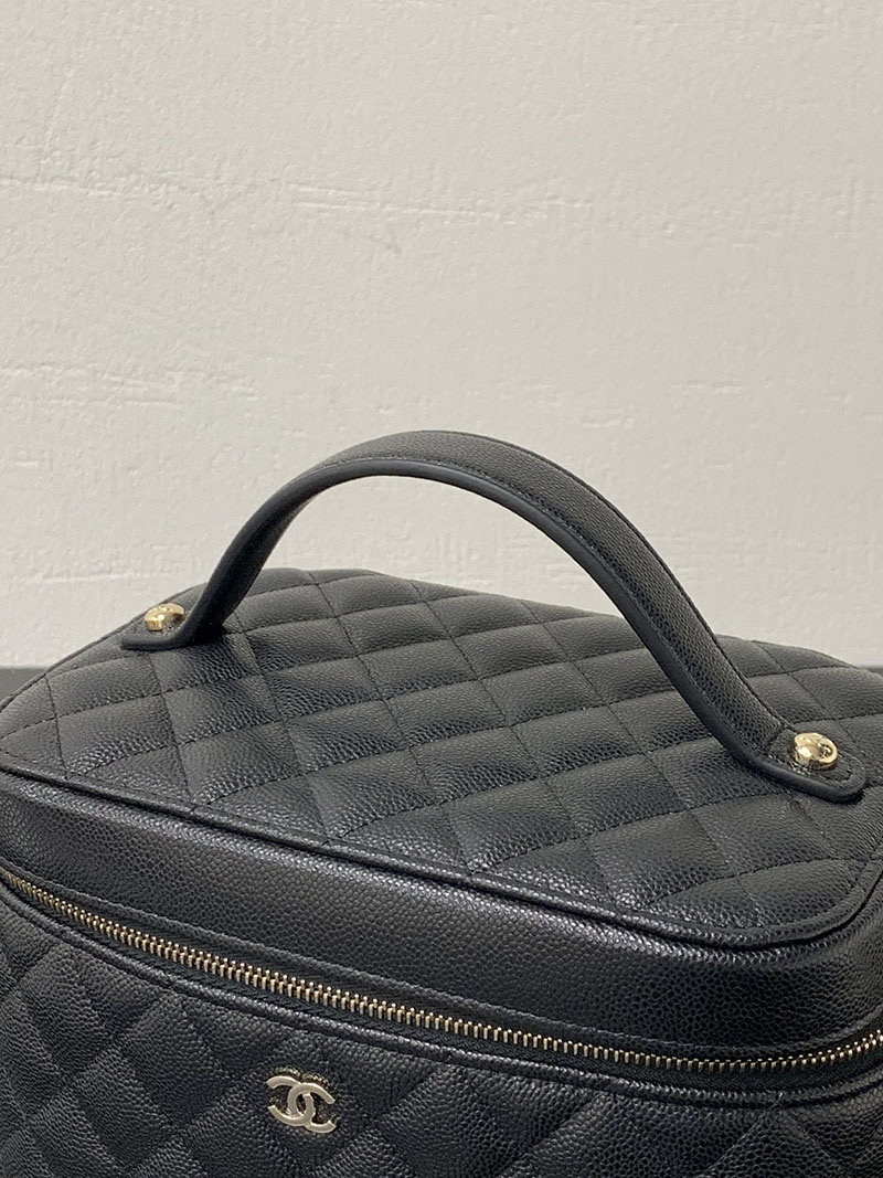 シャネル 新作バッグ H品 CHANEL バニティ ブラック GP マトラッセ キャビアスキン ハンドバッグ AP2573 B10583 C3906 - 画像 (7)