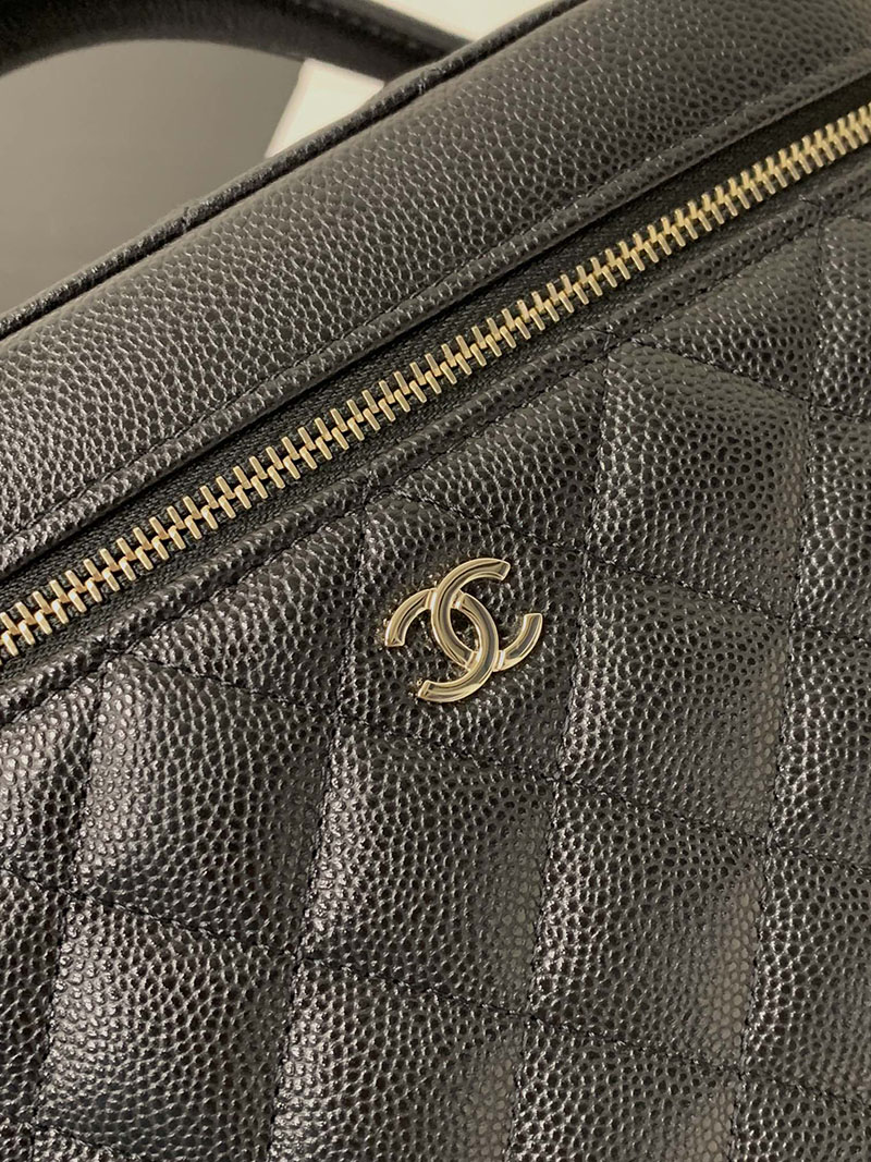 シャネル 新作バッグ H品 CHANEL バニティ ブラック GP マトラッセ キャビアスキン ハンドバッグ AP2573 B10583 C3906 - 画像 (6)