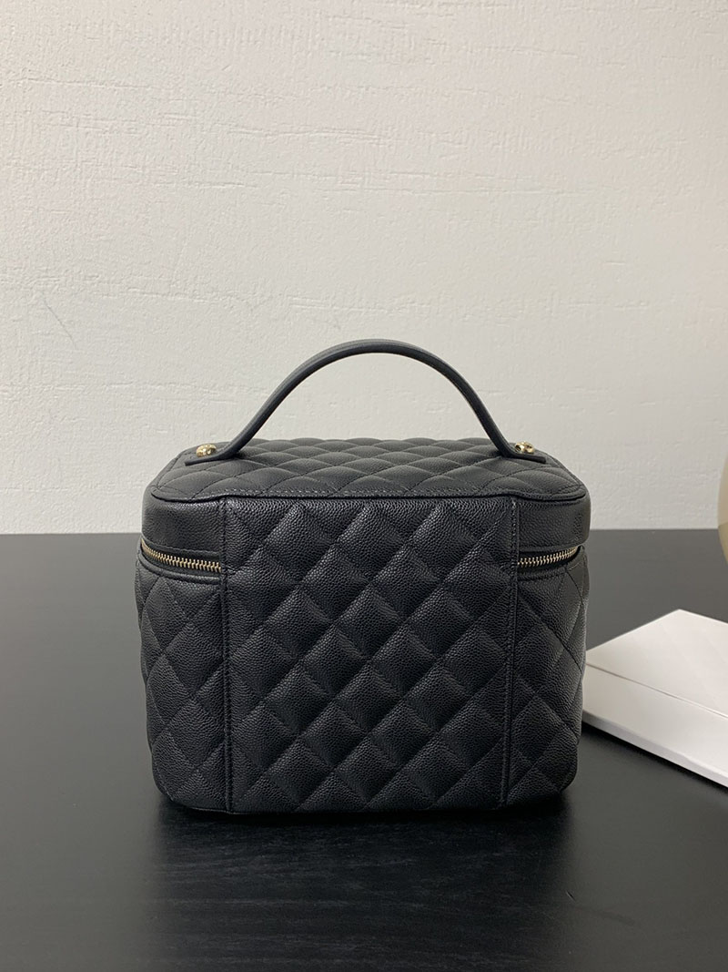 シャネル 新作バッグ H品 CHANEL バニティ ブラック GP マトラッセ キャビアスキン ハンドバッグ AP2573 B10583 C3906 - 画像 (2)