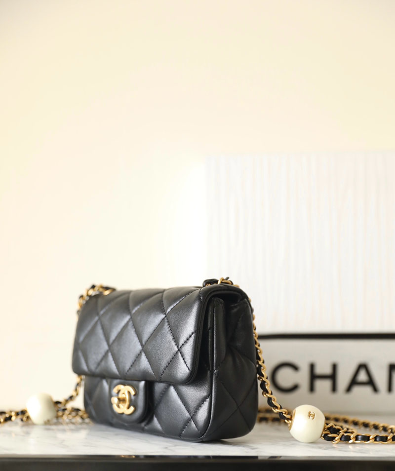 シャネル 新作バッグ H品 CHANEL 24SS LOOK40 ミニ フラップ バッグ ラムスキン ブラック AS4868 B16574 94305 - 画像 (7)