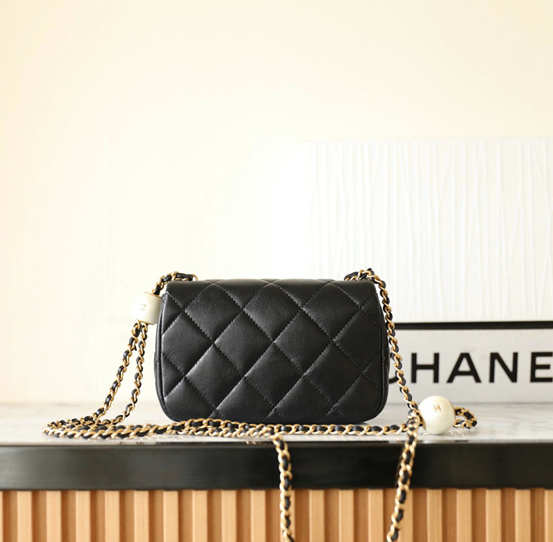 シャネル 新作バッグ H品 CHANEL 24SS LOOK40 ミニ フラップ バッグ ラムスキン ブラック AS4868 B16574 94305 - 画像 (6)