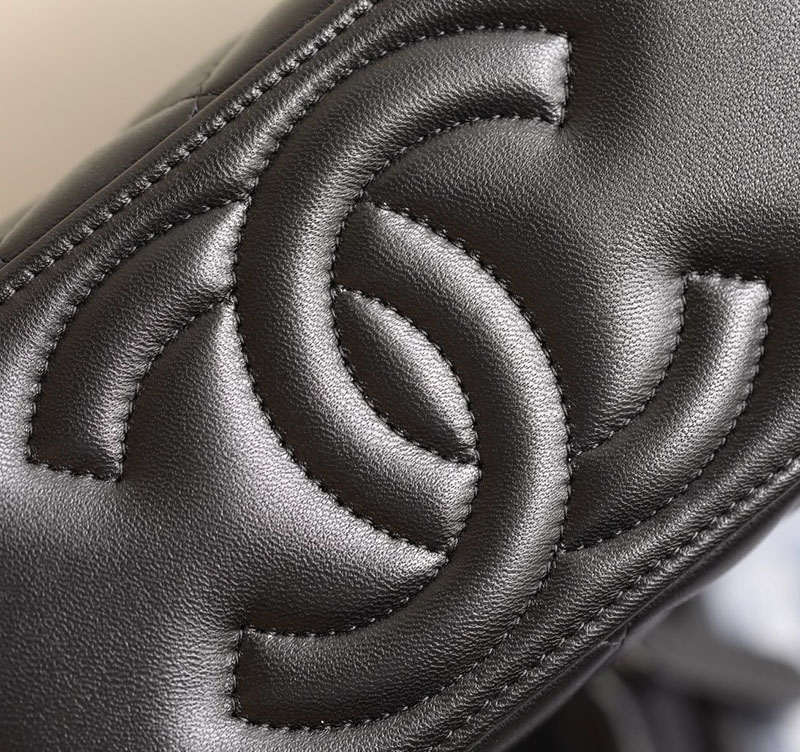 シャネル 新作バッグ H品 CHANEL 横型バニティ チェーンショルダー ショルダーバッグ ブラック AP3315 B10707 94305 - 画像 (4)
