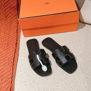 エルメス サンダル メンズ 人気