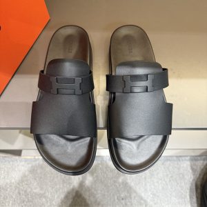 サンダルメンズおしゃれ革