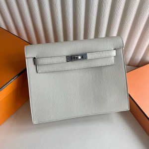 ケリーダンス リュック
