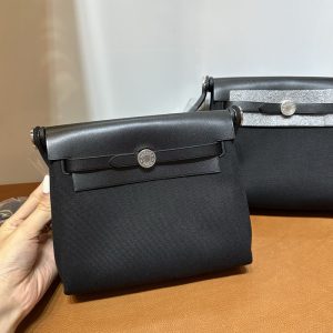 エルメス エールバッグ 定価