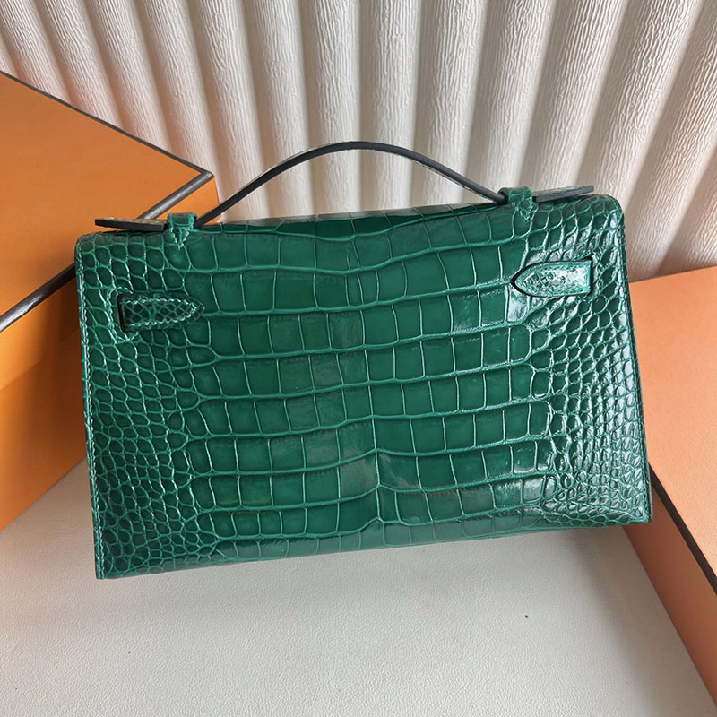エルメス バッグ 人気 HERMES ポシェットケリー ヴェールエメラルド クロコダイル アリゲーターマット ゴールド金具 2521249 ケリーバッグ クロコダイル - 画像 (8)