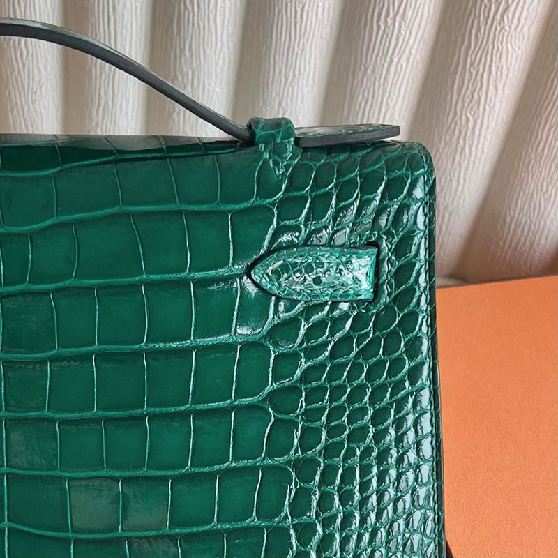 エルメス バッグ 人気 HERMES ポシェットケリー ヴェールエメラルド クロコダイル アリゲーターマット ゴールド金具 2521249 ケリーバッグ クロコダイル - 画像 (7)