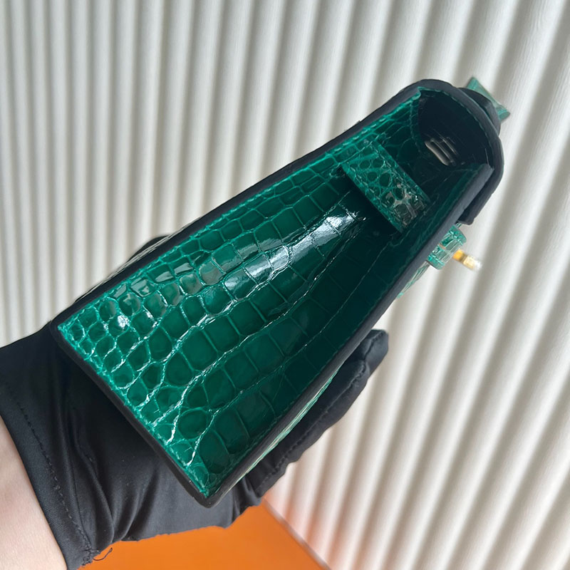 エルメス バッグ 人気 HERMES ポシェットケリー ヴェールエメラルド クロコダイル アリゲーターマット ゴールド金具 2521249 ケリーバッグ クロコダイル - 画像 (4)