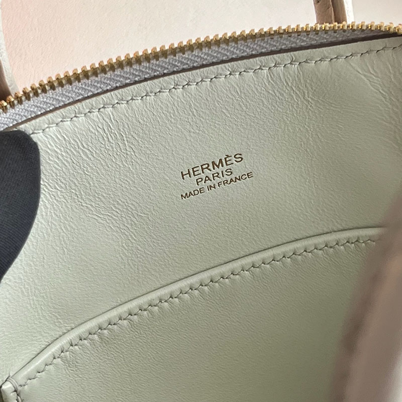 エルメス バッグ 人気 HERMES ボリード1923 20 ミニ パールグレー オーストリッチ ゴールド金具 2521251 ボリード1923 コーデ - 画像 (5)