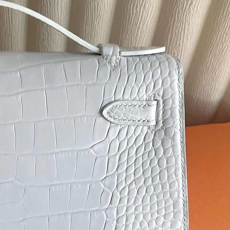 並行輸入品 HERMES ポシェットケリー 白 ホワイト クロコダイル アリゲーターマット シルバー金具 2521290 ケリーバッグ クロコダイル - 画像 (6)