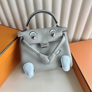 エルメス ケリードール 定価
