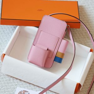 エルメス携帯ショルダー