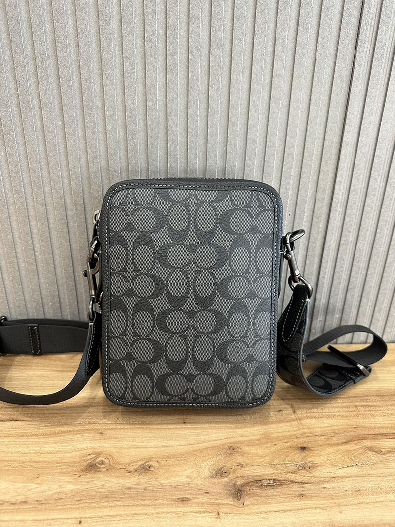 COACH CC090 QBMI5 サリバン クロスボディ ブロックド シグネチャー キャンバス チャコール/ブラック 超N品 コーチ バッグ メンズ ショルダー - 画像 (9)