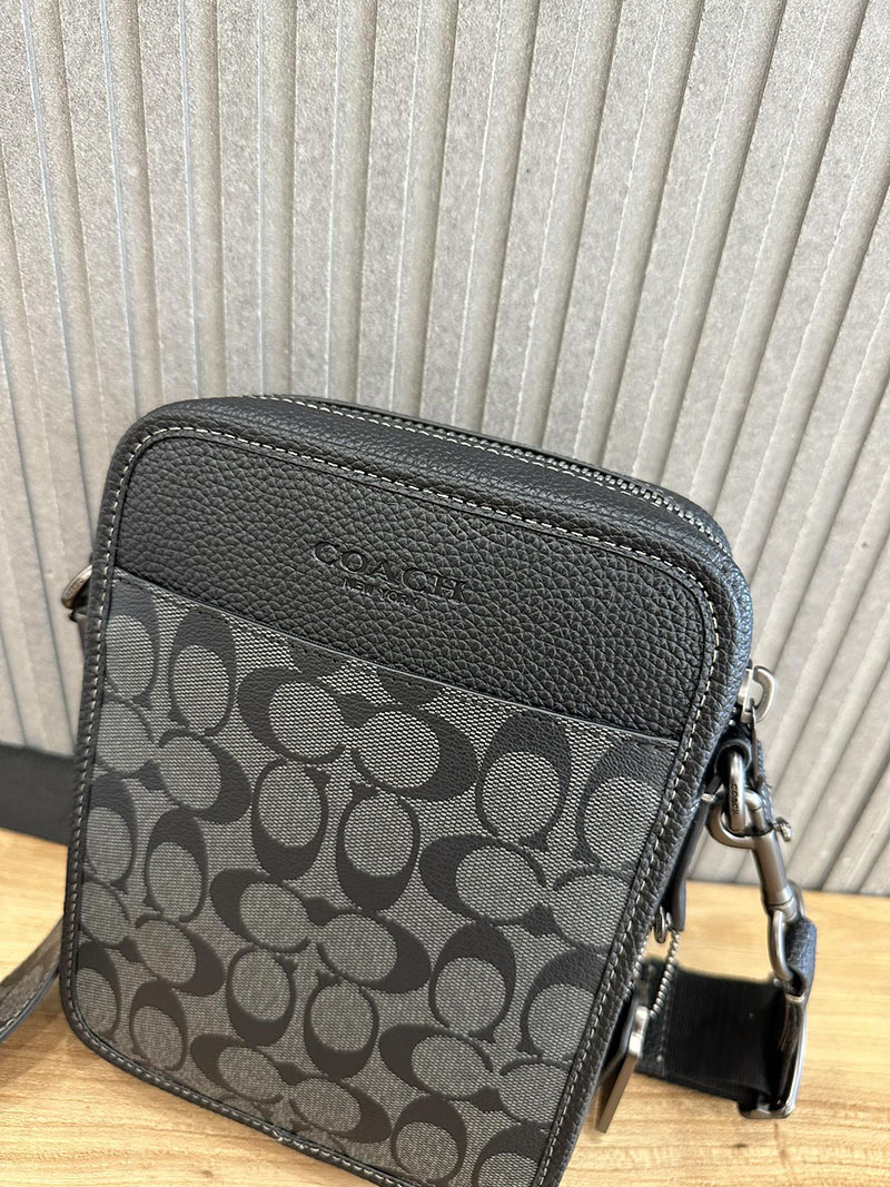 COACH CC090 QBMI5 サリバン クロスボディ ブロックド シグネチャー キャンバス チャコール/ブラック 超N品 コーチ バッグ メンズ ショルダー - 画像 (4)