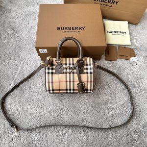 バーバリー ボストンバッグ レディース