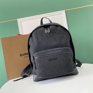 バーバリー バッグリュック