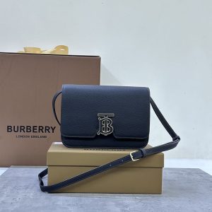 レディース バーバリー バッグ 斜 めがけ