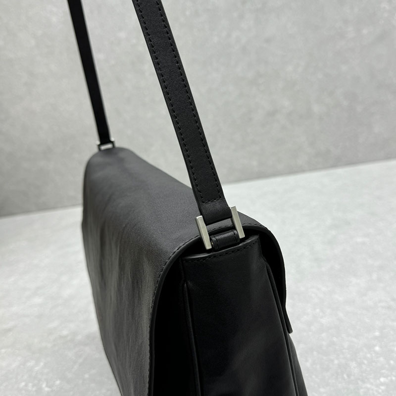バレンシアガ アウトレット BALENCIAGA GRUNGY ミディアム メッセンジャーバッグ 8057372ABAS1000 ブラック カーフスキン バレンシアガ バッグ メンズショルダー - 画像 (5)