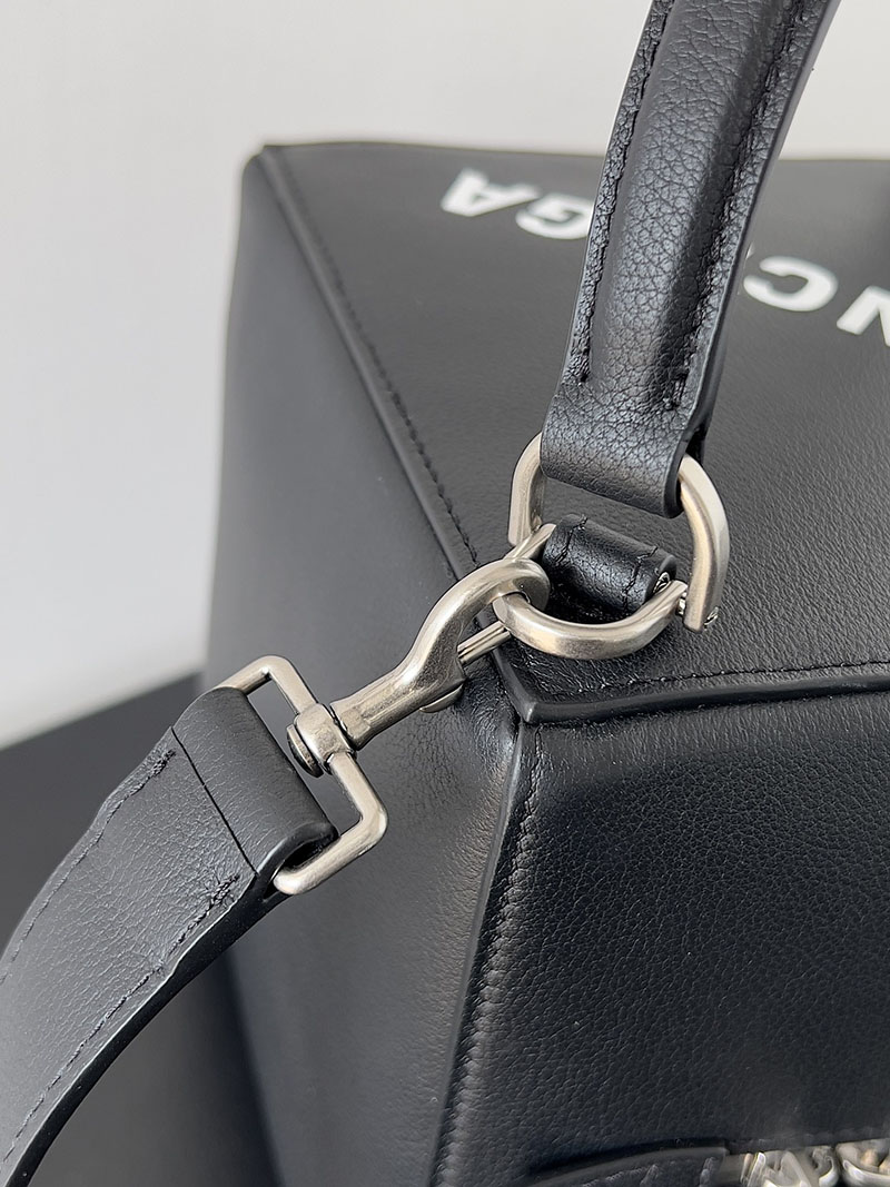 バレンシアガ アウトレット BALENCIAGA 4X4 ハンド バック L 7481942AAIM1090 ブラック カーフスキン バレンシアガ バッグ アウトレット - 画像 (5)