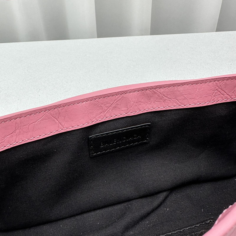 バレンシアガ アウトレット BALENCIAGA Le Cagole スリングバッグ スモール 7716402AA6T5826 ピンク ラムスキン バレンシアガ バッグ アウトレット - 画像 (4)