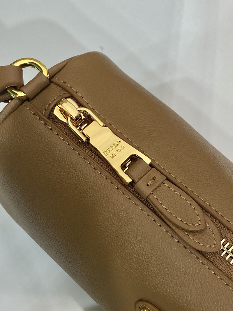 プラダ アウトレット PRADA レザー ポーチ 1BC239_2CYS_F03BH_V_OVO キャメル H品 プラダ ショルダーバッグ 人気 - 画像 (4)
