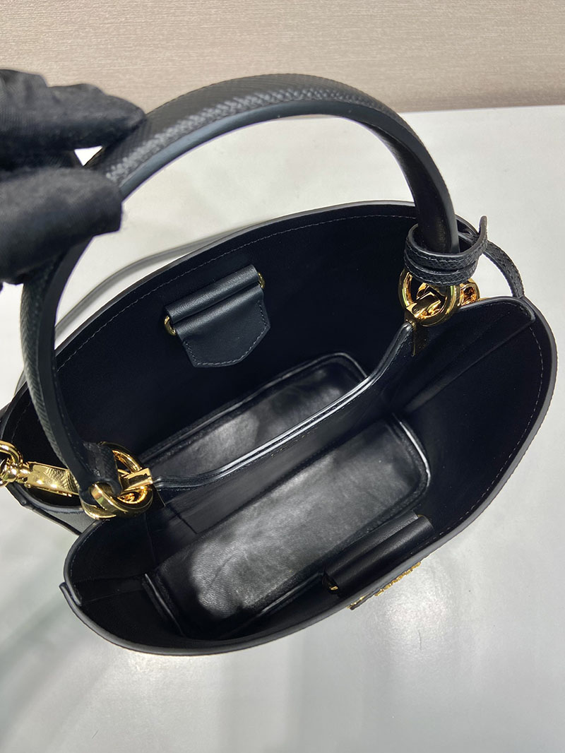プラダ アウトレット PRADA パニエ サフィアーノレザー ミニバッグ 1BA217_2ERX_F0002_V_OOD ブラック H品 プラダ ショルダーバッグ 人気 - 画像 (3)